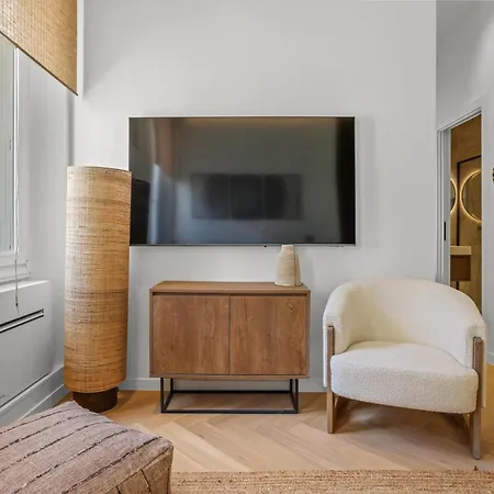Elegant Situe Proche Du Palais דירה *